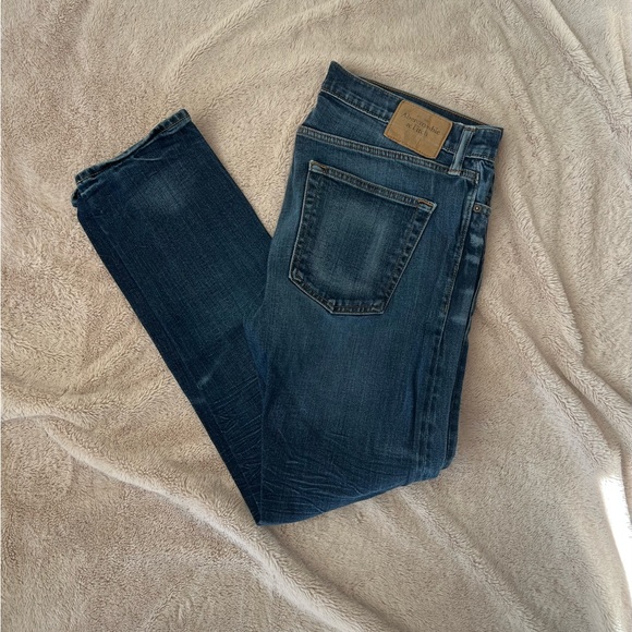 Abercrombie & Fitch Jeans - Picture 1 of 7